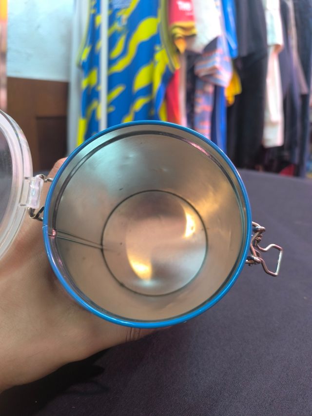 Lata Danone vintage para galletas