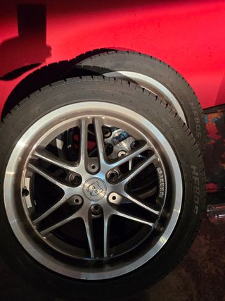 Dos Llantas Brabus Smart 451 c/neumáticos 90%