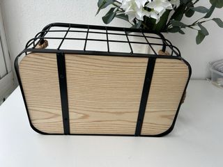Cesta metálica asas cáñamo estilo industrial. 
