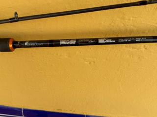 Caña  nomura NeverCrack 2,40m 30-60 g