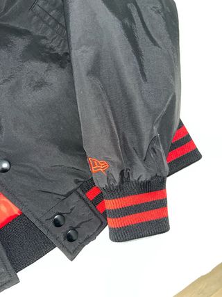 Chaqueta New Era Chicago Bulls