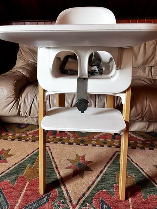Trona Stokke Steps + accesorios