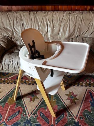 Trona Stokke Steps + accesorios