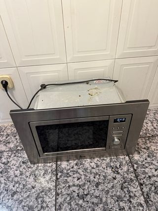 Microondas TEKA MWE 208 FI acero inoxidable