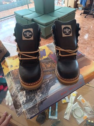 Botas Zenfor montaña n 36