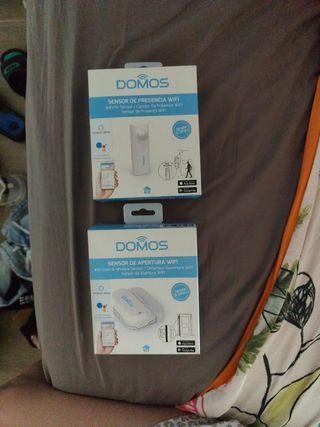 DOMOS: sensore di presenza e apertura WIFI