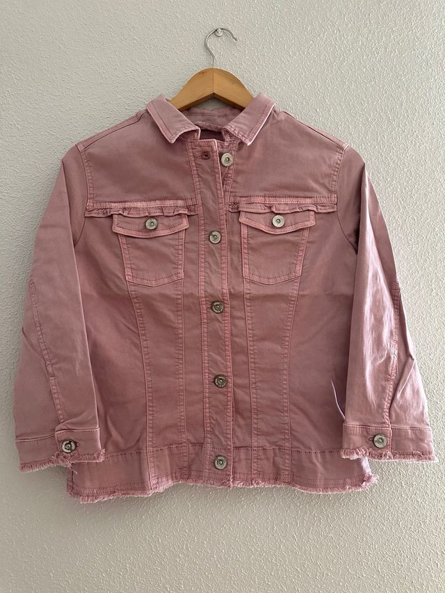 Cazadora vaquera rosa
