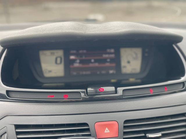 Citroen Grand C4 Picasso Exclusive Plus 2011