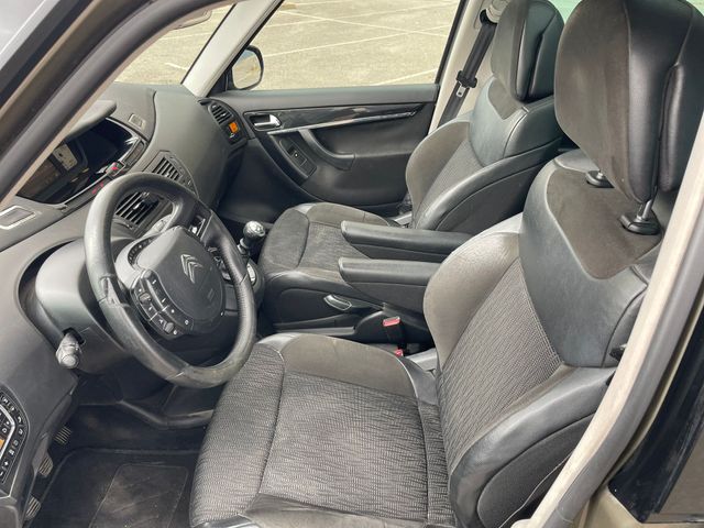 Citroen Grand C4 Picasso Exclusive Plus 2011