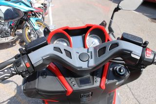 MITT 330 GT-MAX Scooter