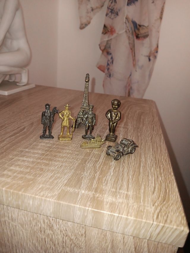 Miniaturas metálicas vintage