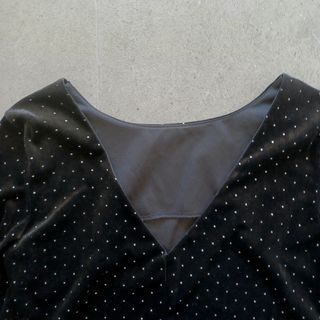 Vestido terciopelo negro Inside