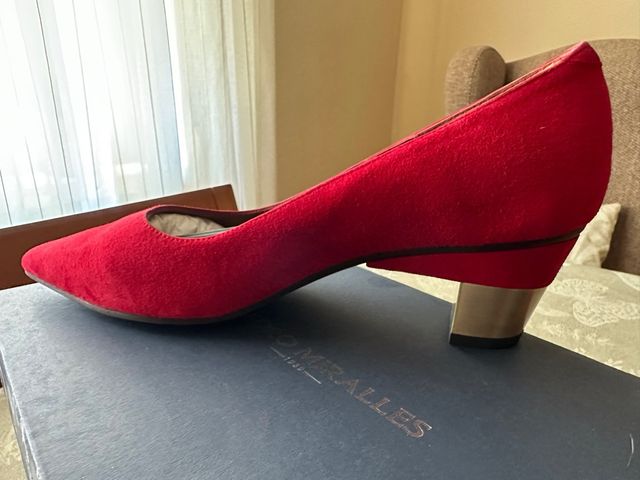 Zapatos rojos tacón Pedro Miralles