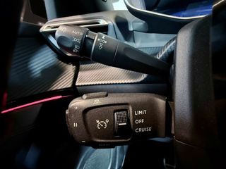 Peugeot 2008 GT Line Puretech 130 S&S BVM6