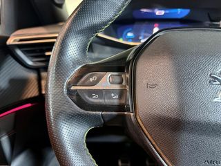 Peugeot 2008 GT Line Puretech 130 S&S BVM6