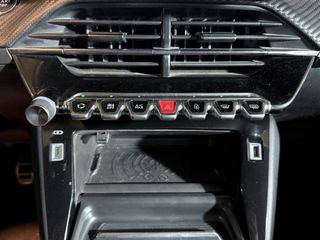 Peugeot 2008 GT Line Puretech 130 S&S BVM6