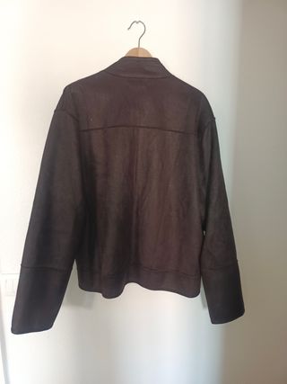 Chaqueta marrón hombre