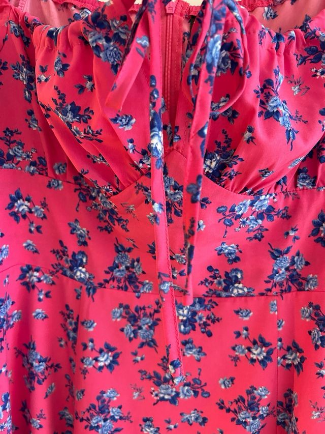 Vestido midi de manga corta talla L