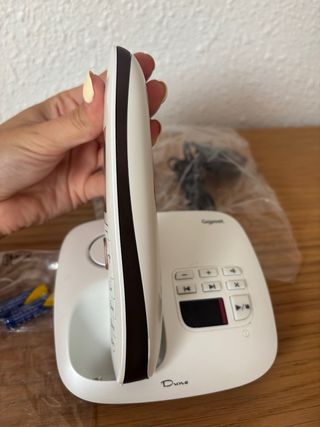 Teléfono Gigaset CL540A Dune - a color!!! NUEVO