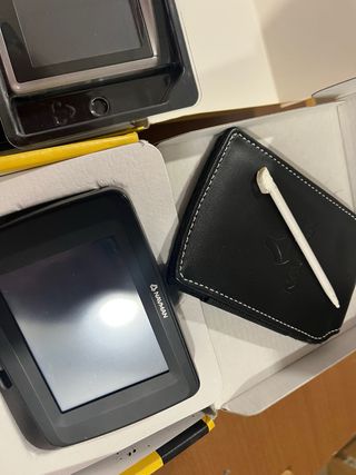 3 GPS: TomTom One, One XL, Navman F10