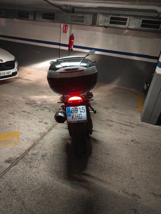 BMW F 800 R - Moto 50000 kms Siempre en garaje