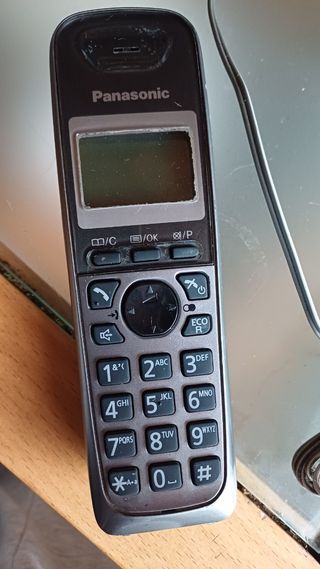 Teléfono inalámbrico PANASONIC