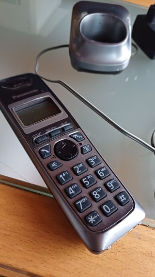 Teléfono inalámbrico PANASONIC