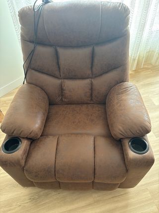 Sillón reclinable eléctrico marrón