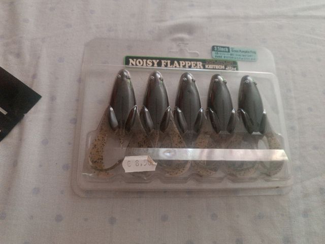 Señuelos de pesca: Zoom, Live Target, Z-Man