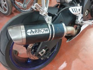 Escape Arrow Suzuki GSX-R