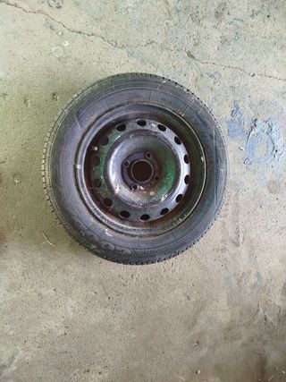 Rueda 14" usada