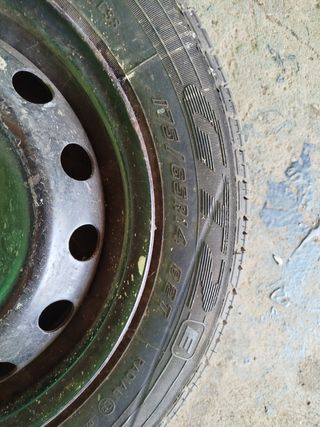 Rueda 14" usada