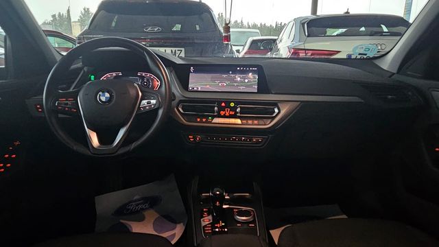 BMW Serie 1 118d Business Auto.