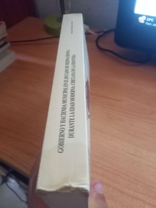 3x2 Gobierno y hacienda municipal en el ducado...