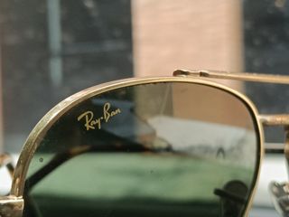 Ray-Ban Aviator: Gafas sol doradas