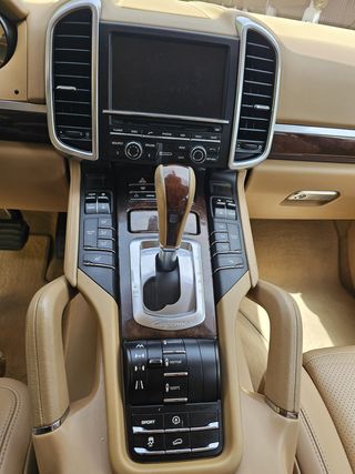 Porsche Cayenne diesel año 2011