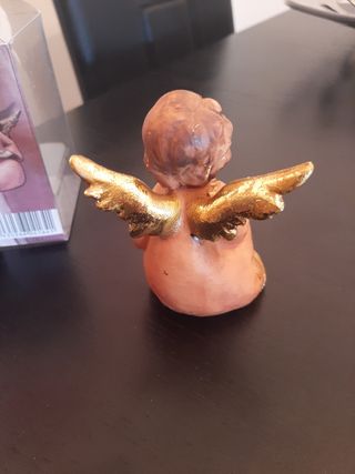 Figura ángel clásico resina