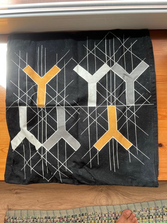 Funda cojín Ikea BJÖRNLOKA FIGUR