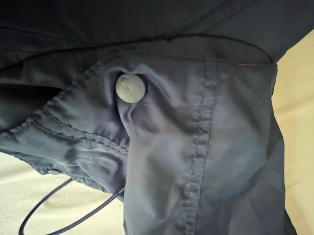 Chaquetón/ parca  Nike azul y roja