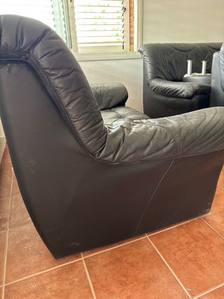 Sofá piel negra 2 plazas