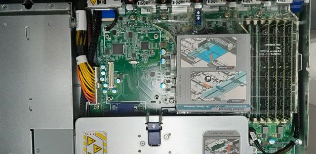 2x Symantec S400 - Servidores