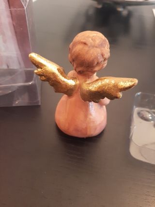 Figura ángel clásico resina