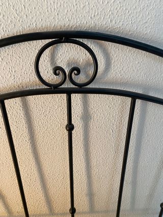 Cabecero cama 135cm metal negro