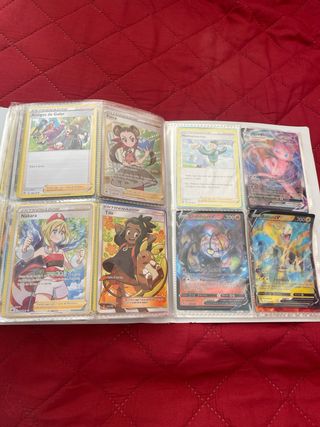 Álbum con cartas Pokemon Brillantes