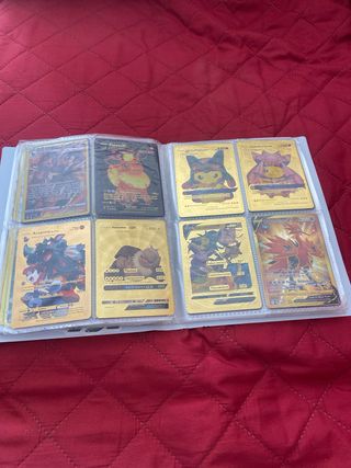 Álbum con cartas Pokemon Brillantes