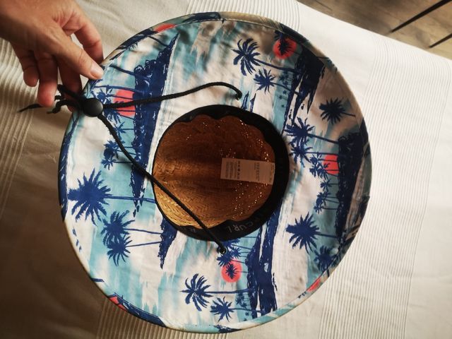 Gorro quicksilver con manchita ver