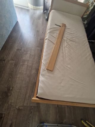 Cama infantil IKEA - Estructura + colchón
