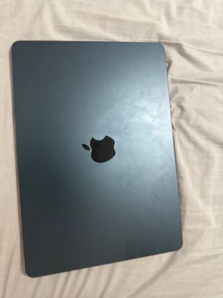 MacBook Air m2 Gris Espacial (2022) (con caja og)
