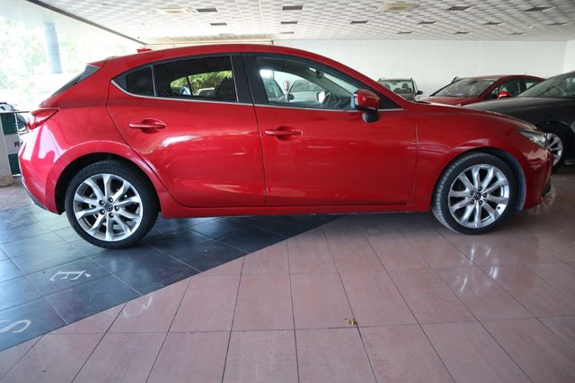 Mazda 3 2015