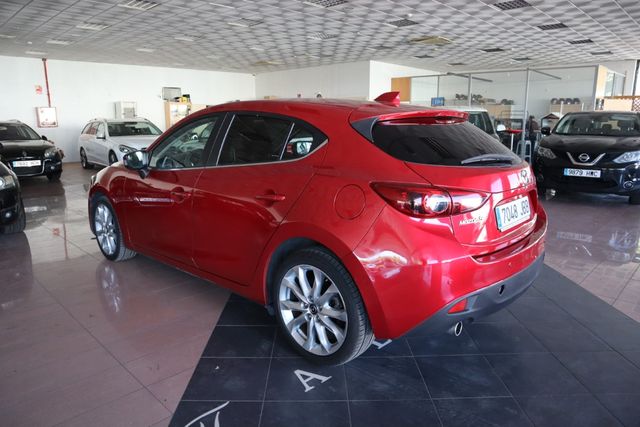 Mazda 3 2015